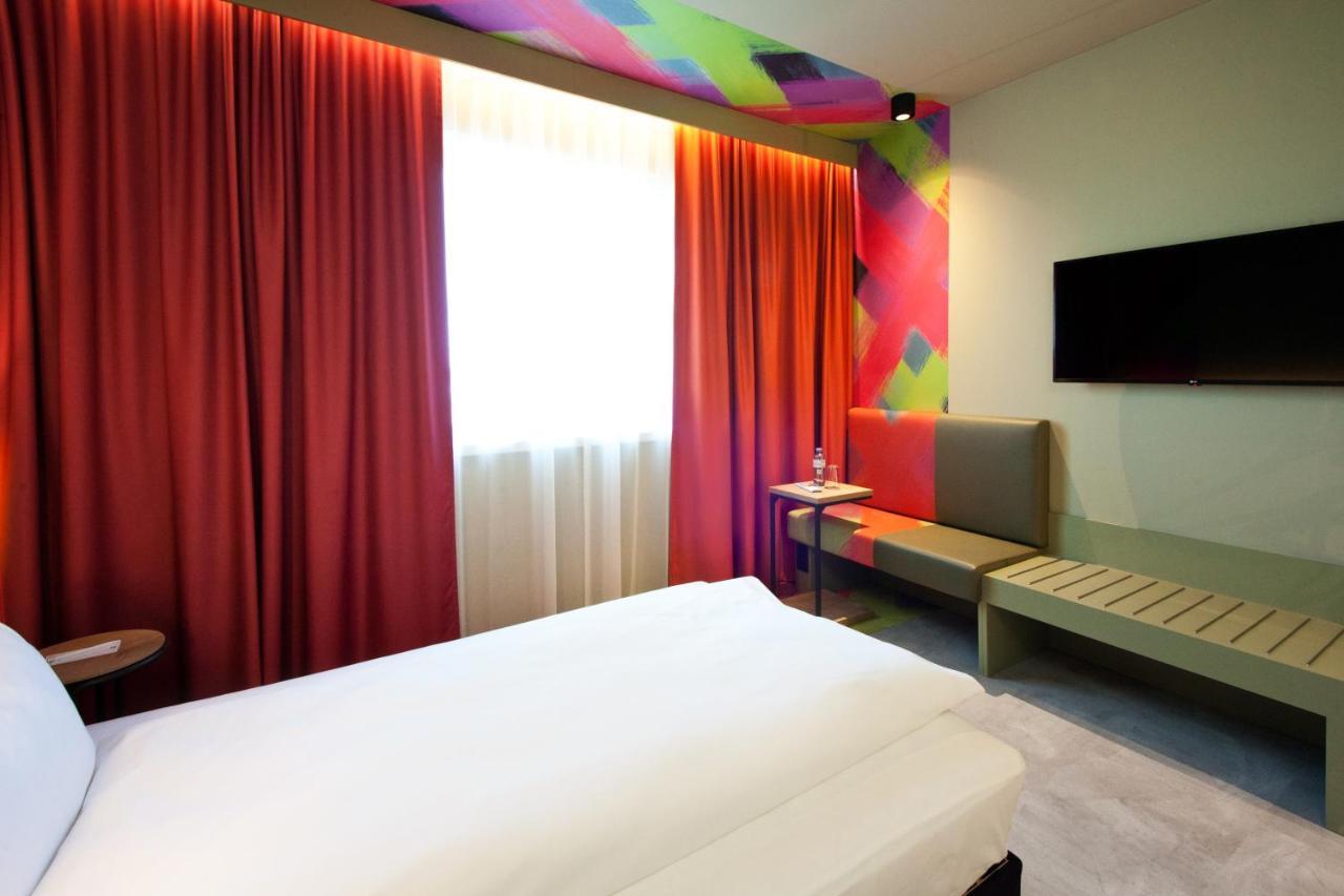 ไอบิส สไตล์ พาร์นดอร์ฟ นอยซีดเลอร์ ซี Hotel ภายนอก รูปภาพ