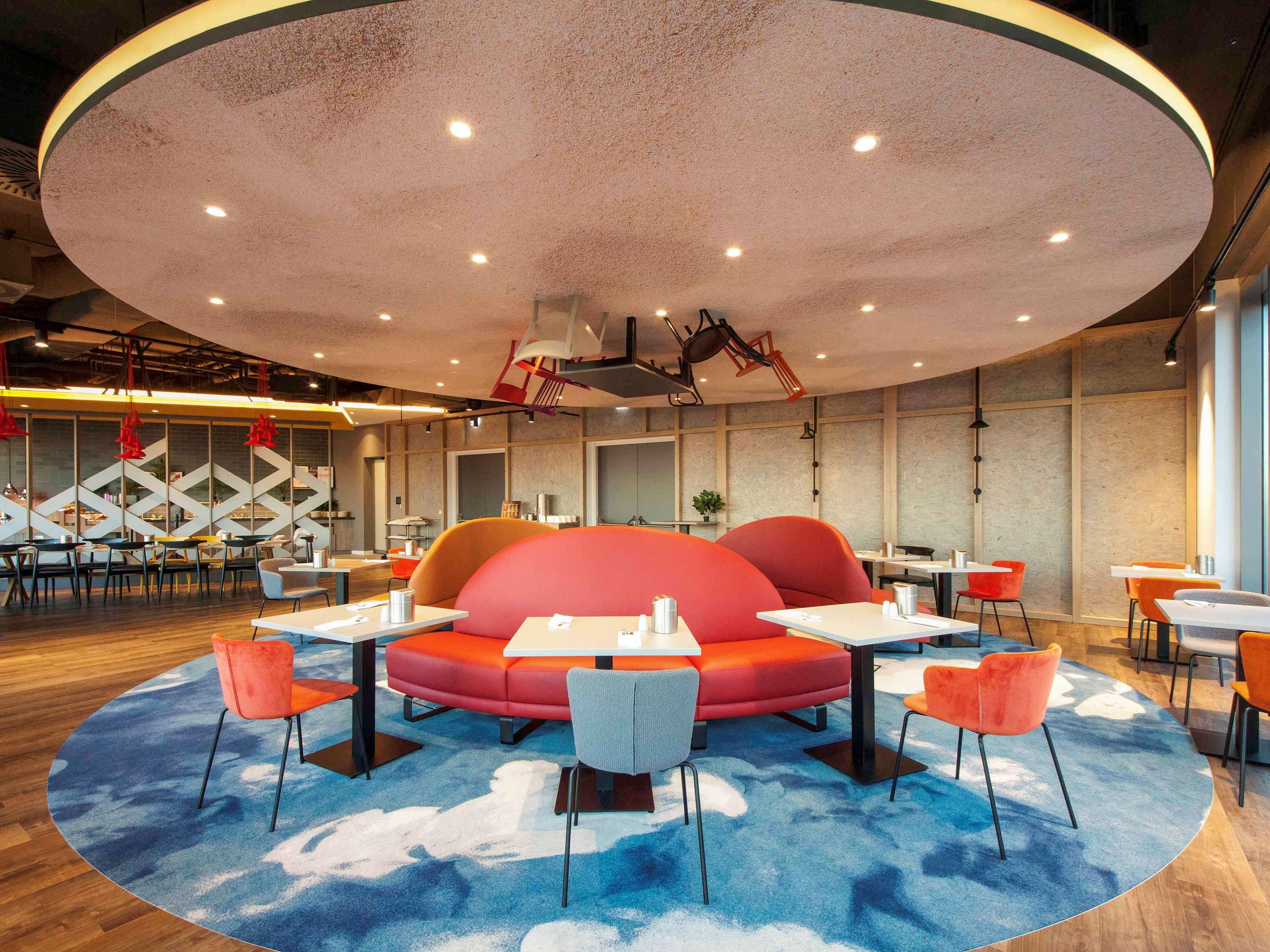 ไอบิส สไตล์ พาร์นดอร์ฟ นอยซีดเลอร์ ซี Hotel ภายนอก รูปภาพ